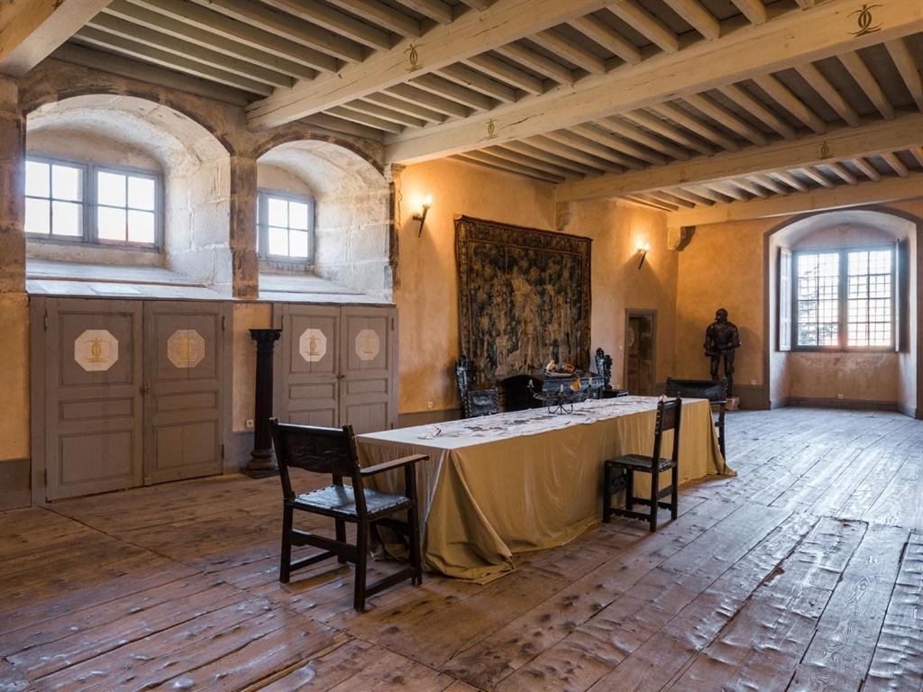 Château des Marcilly Talaru Chalmazel-Jeansagniere Extérieur photo